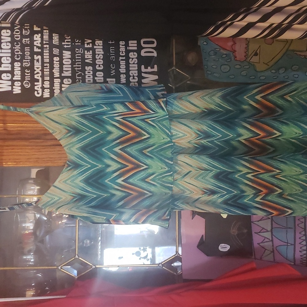 Sundress - Picture 2 of 2